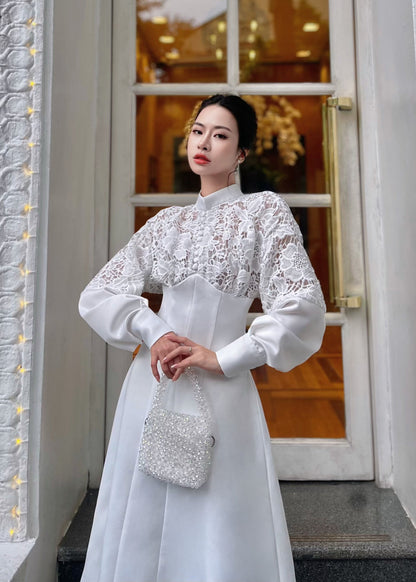 Emily Lace long sleeves Midi dress